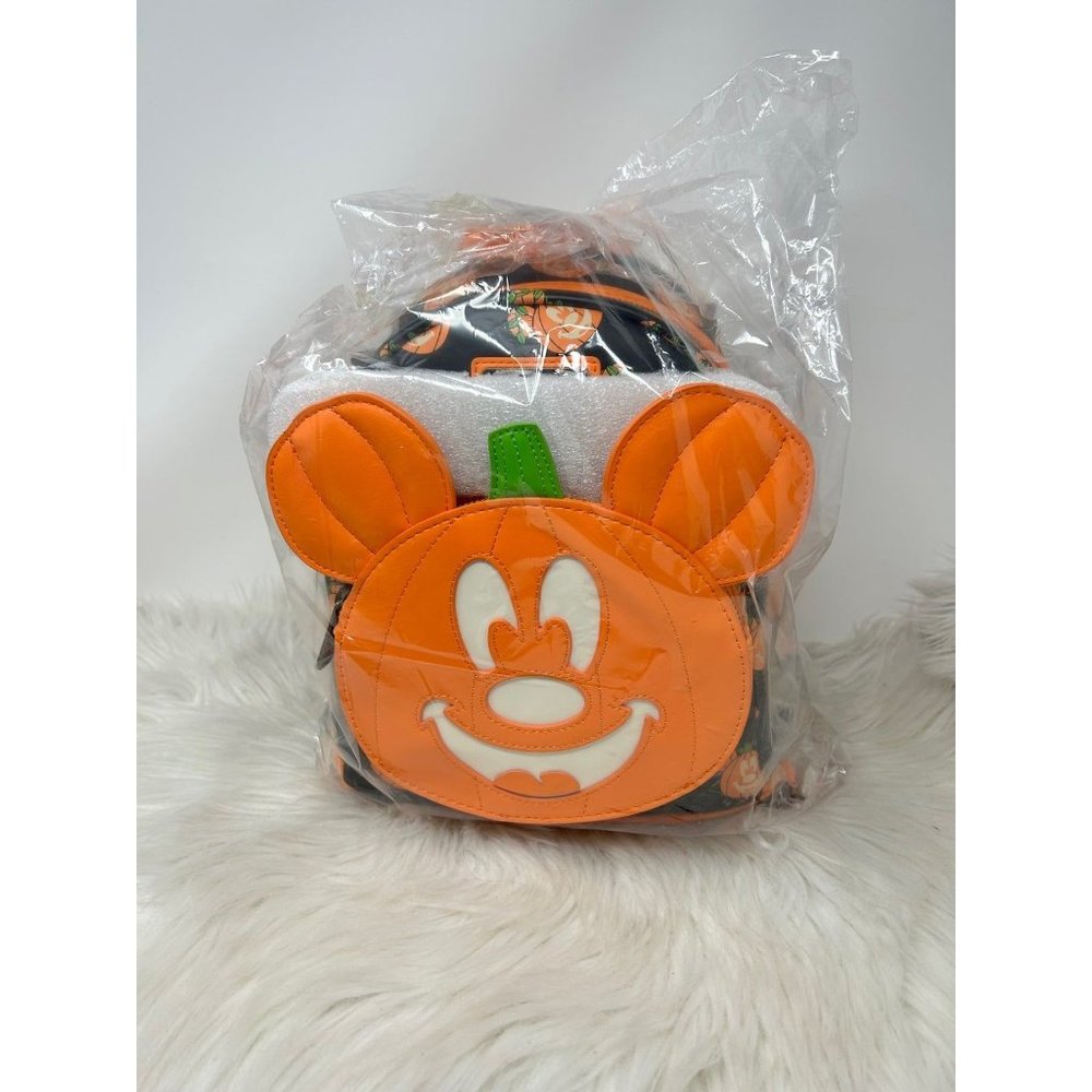 Loungefly Disney Halloween Pumpkin Mickey Mickey-O-Lantern Glow Backpack